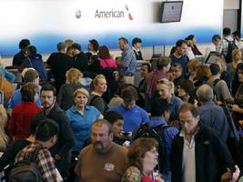 Airliners Are Returning To The Sky In Chicago